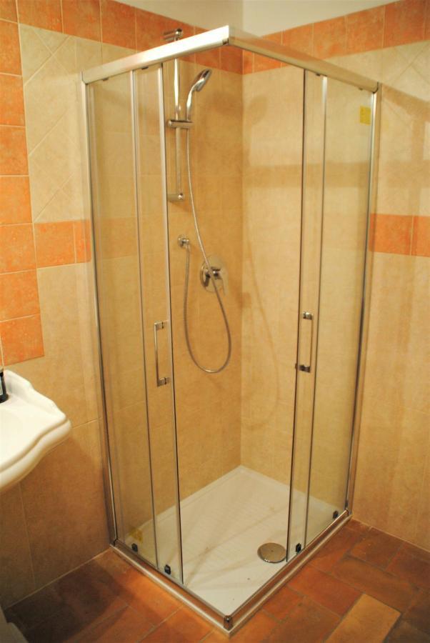 B&B Ponte La Pietra Губбио Экстерьер фото